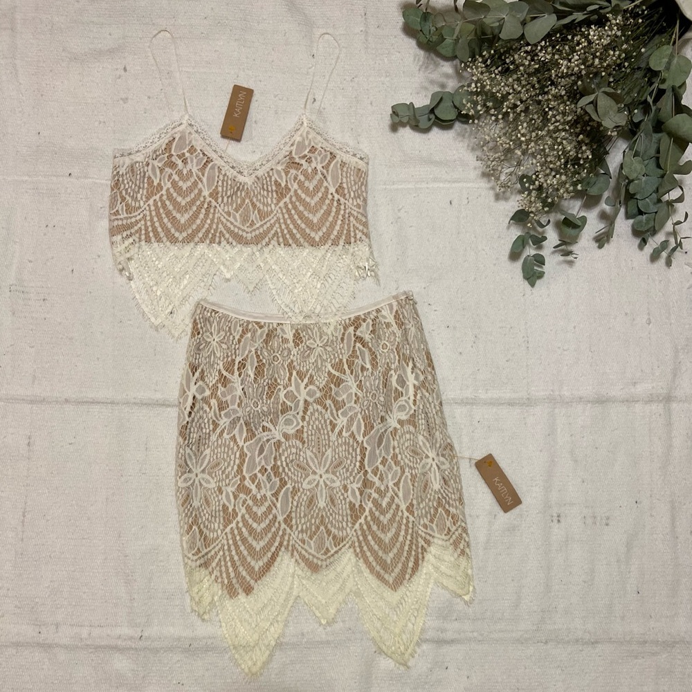Lace lined two piece set